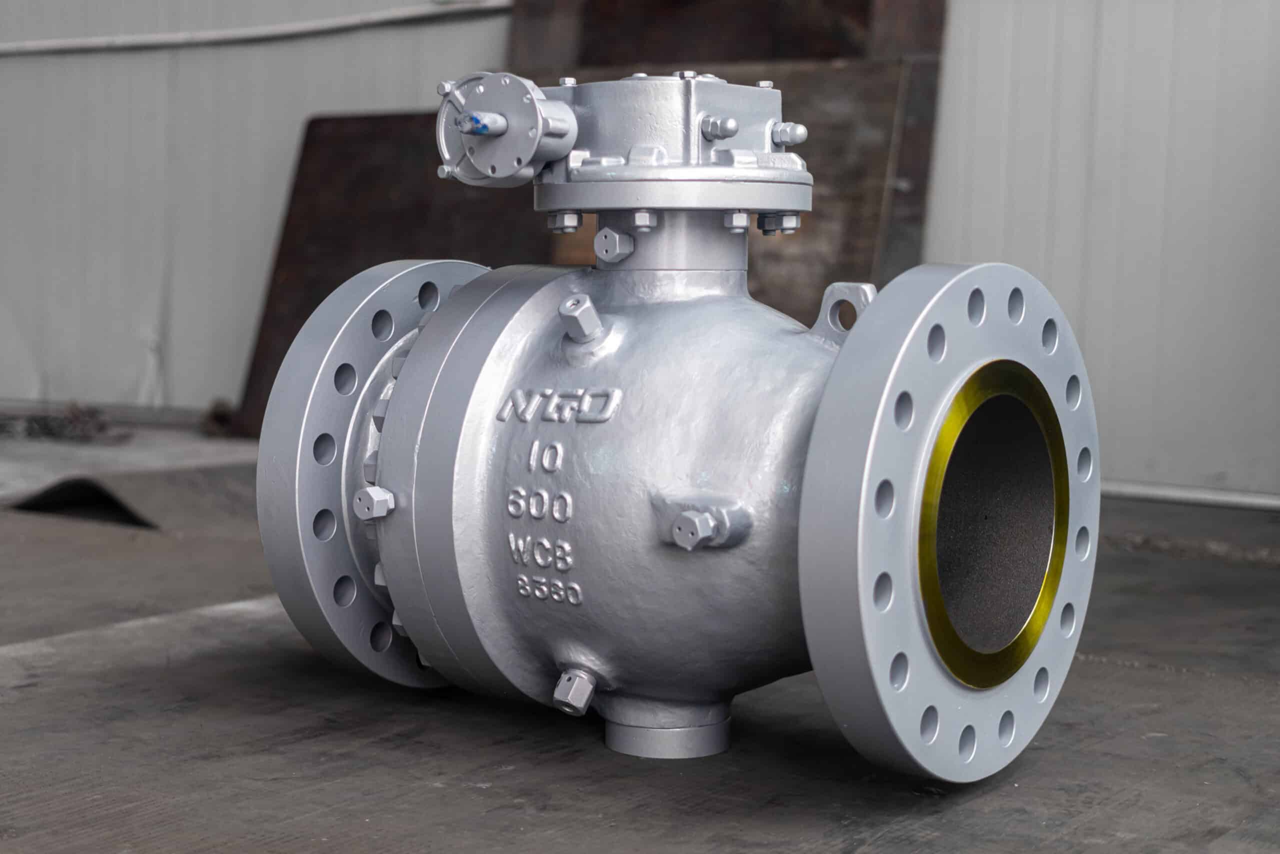 Large 10 inch 600LB WCB flanged two-way trunnion ball valve in NTGD workshop