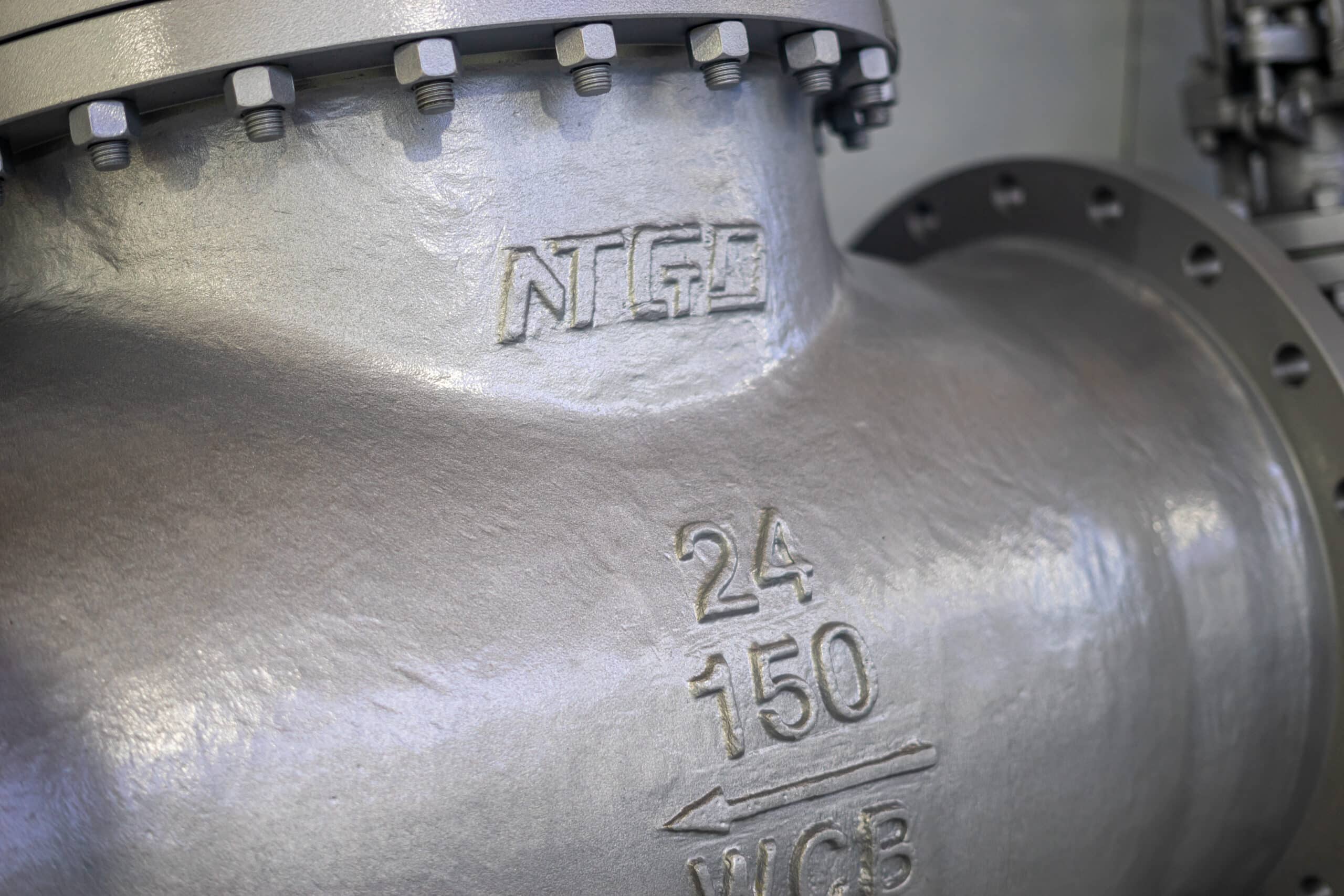 Close up da seta do corpo da válvula globo NTGD de 24 polegadas 150LB WCB